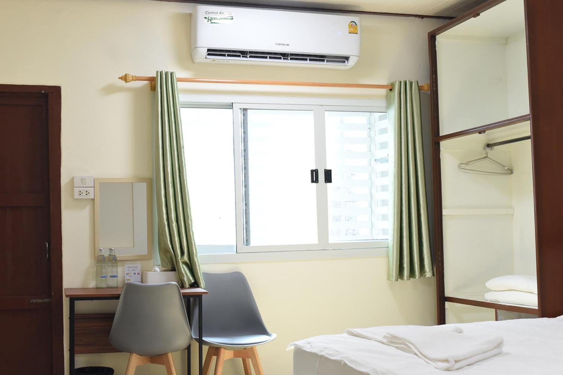 Chaiwat Hostel Bangkok Luaran gambar