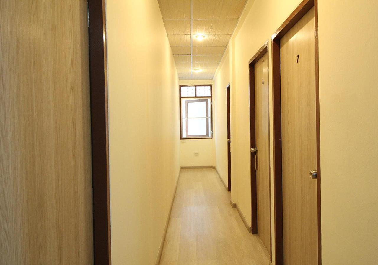 Chaiwat Hostel Bangkok Luaran gambar