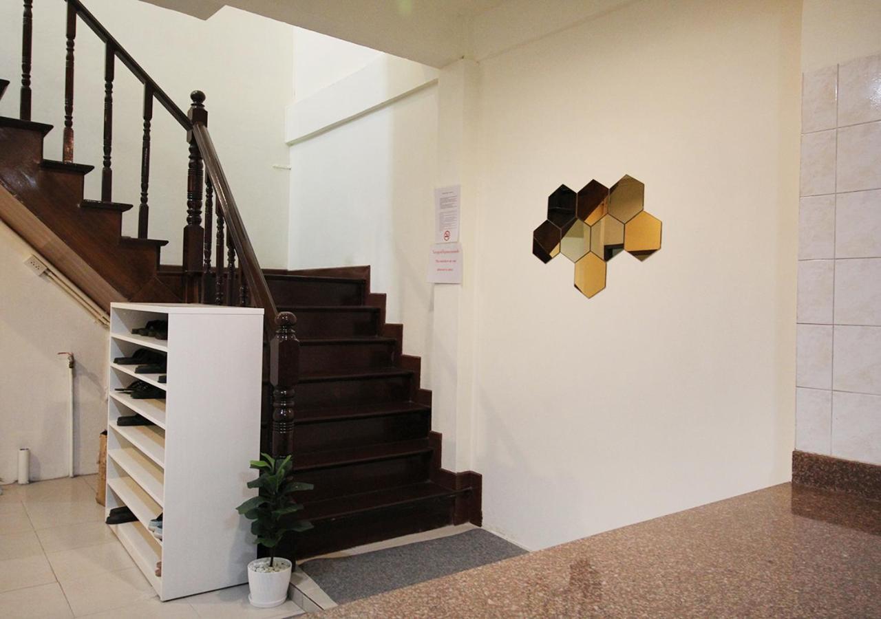 Chaiwat Hostel Bangkok Luaran gambar