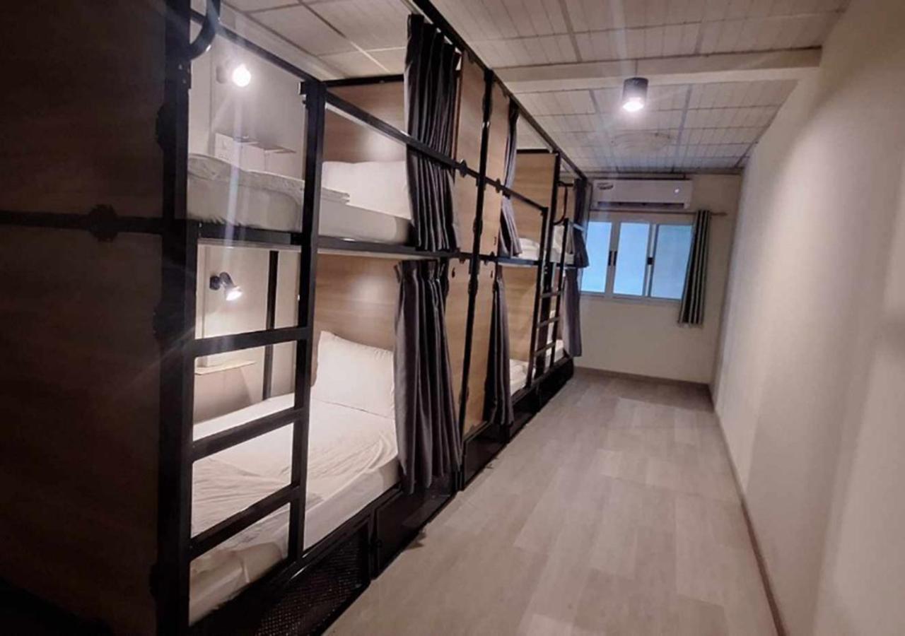 Chaiwat Hostel Bangkok Luaran gambar