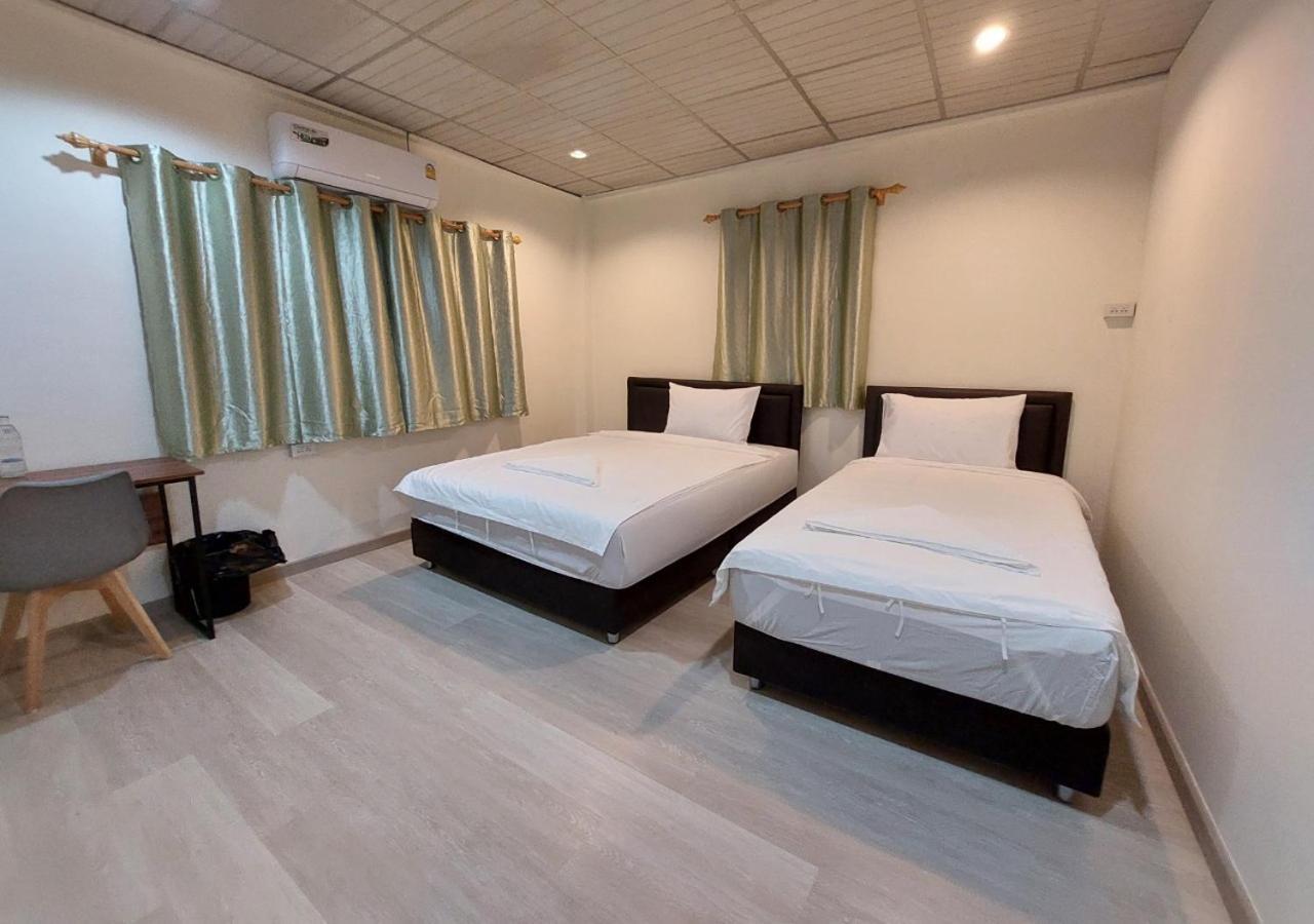 Chaiwat Hostel Bangkok Luaran gambar
